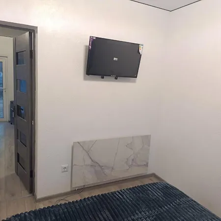 Apartment під дубочком